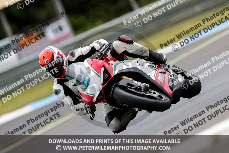 estoril;event digital images;motorbikes;no limits;peter wileman photography;portugal;trackday;trackday digital images